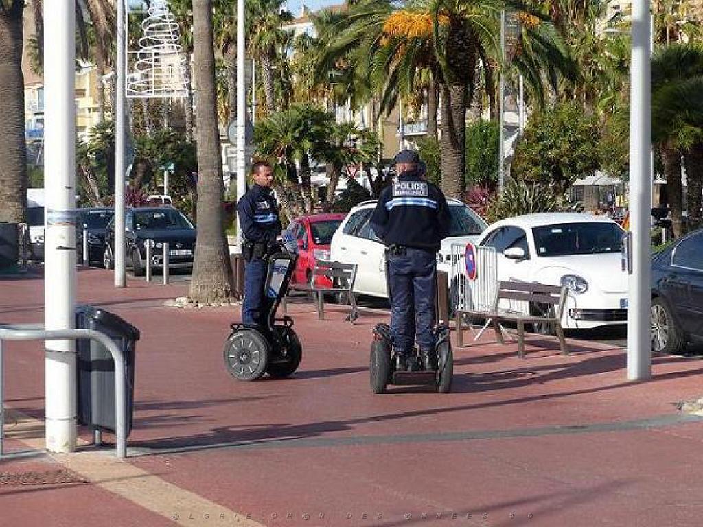 183 D16 BANDOL-1_000006.jpg